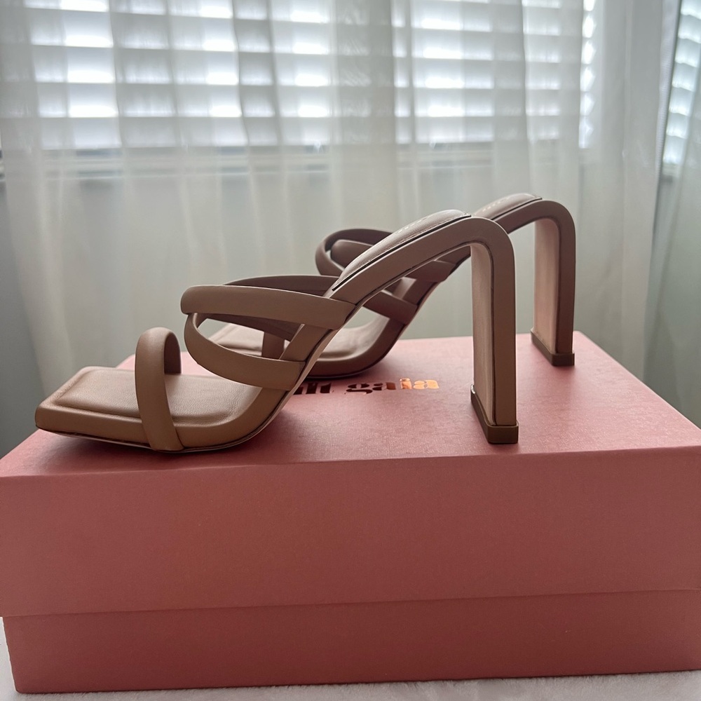 Cult Gaia LETTA Sandal